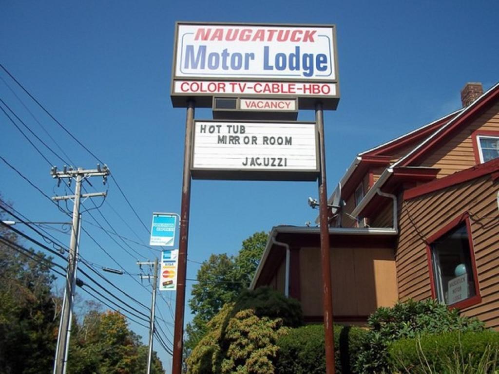 Naugatuck Motor Lodge Экстерьер фото